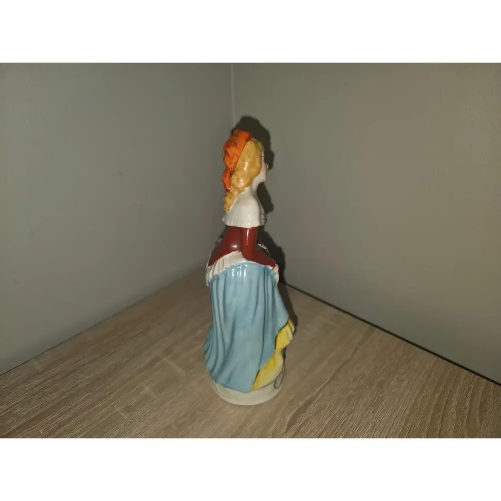 Vintage Occupied Japan Porcelain Hand Painted Man Lady Victorian Figurine‎ 7